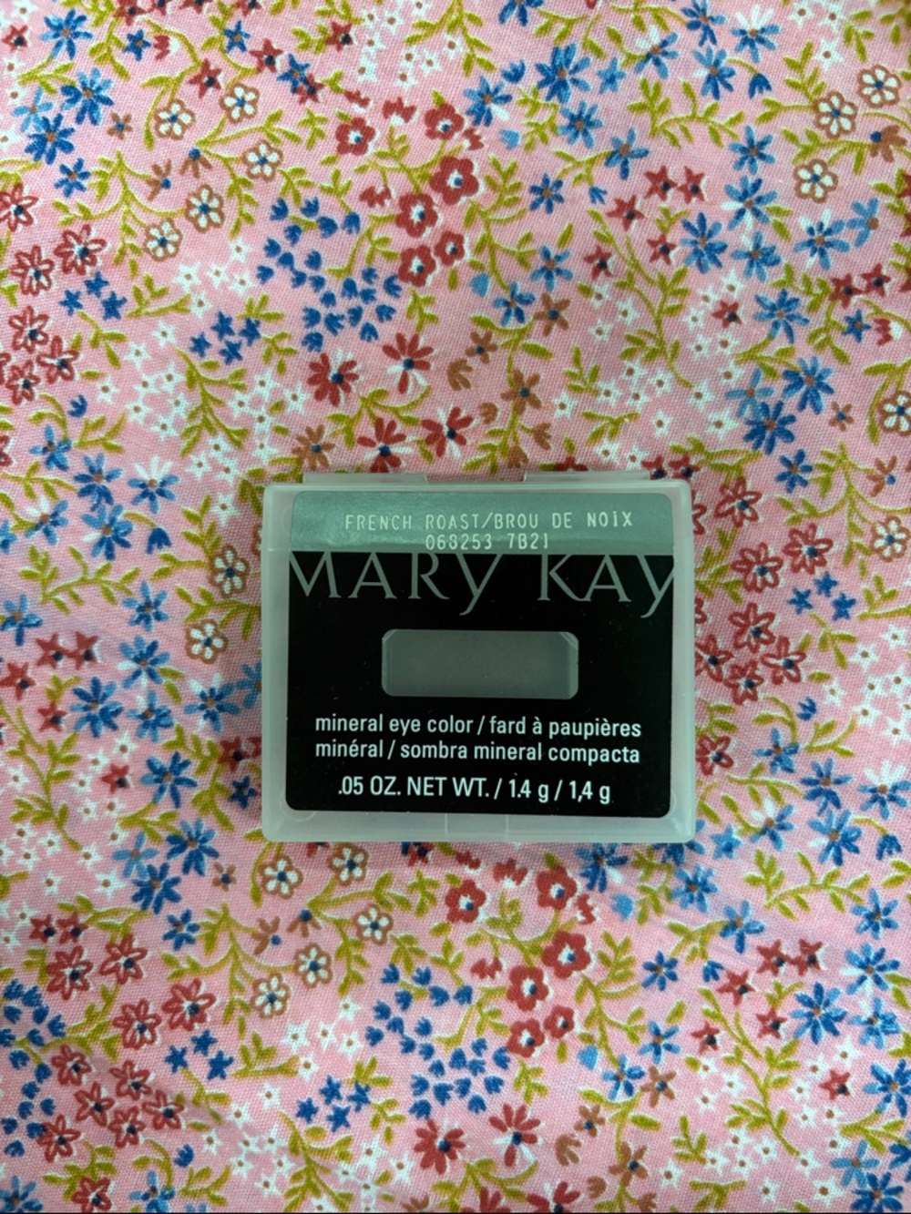 Mary Kay Mineral eye color - French Roast
